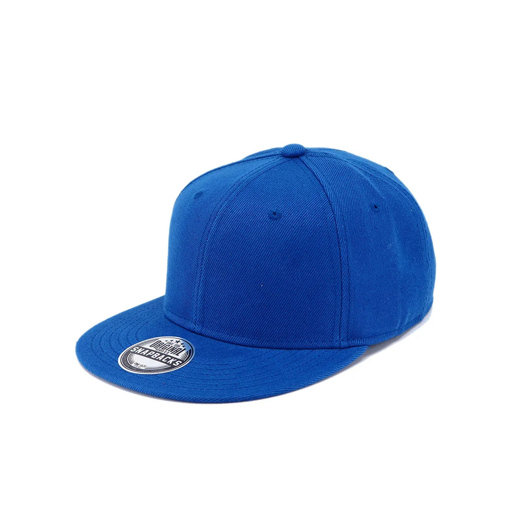 SnapBack s vyšitým vlastním logem nebo obrázkem
