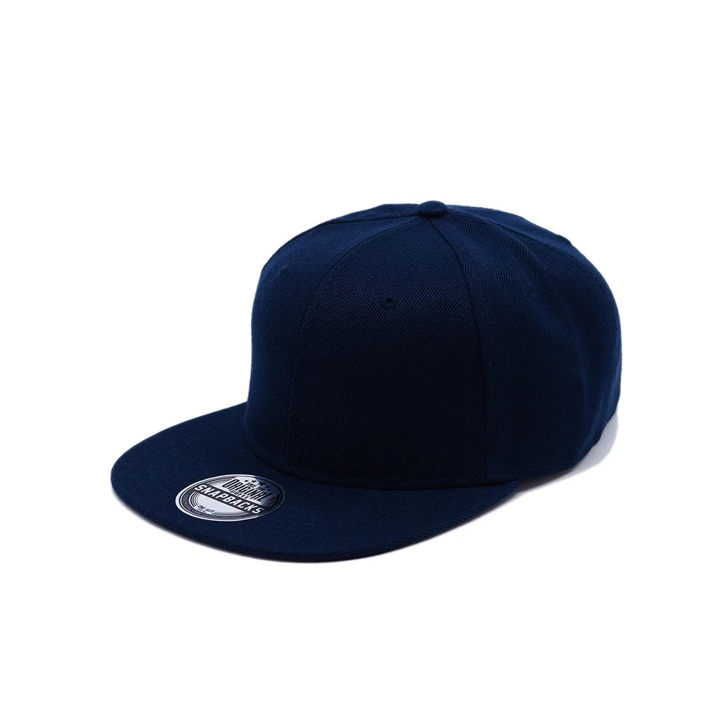 SnapBack s vyšitým vlastním logem nebo obrázkem