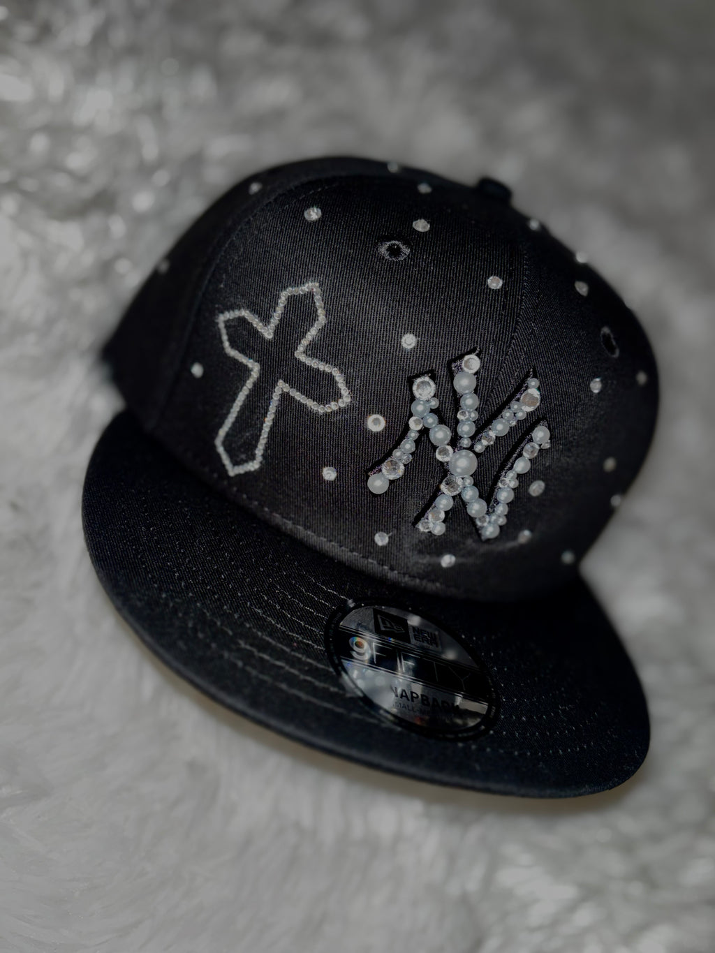 Ručně zdobená snap back New Era